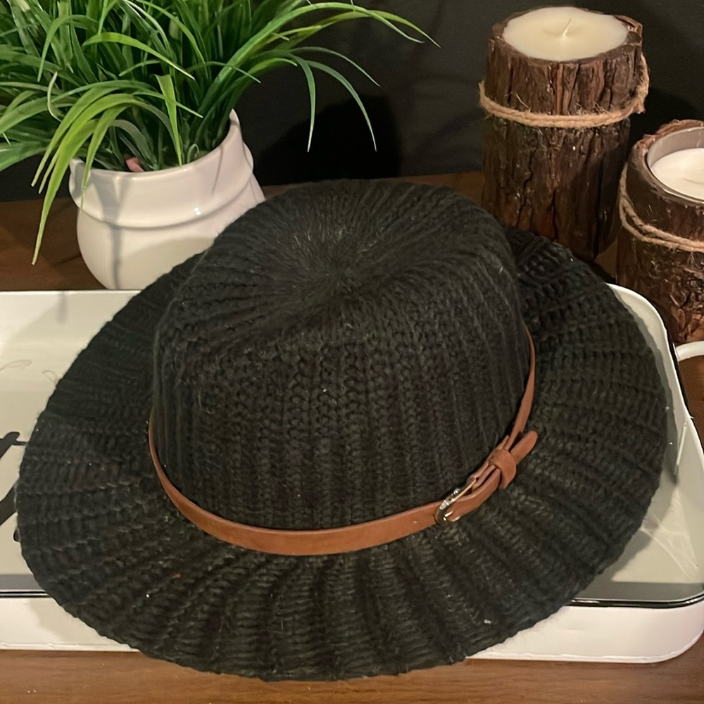 Black sweater hat!